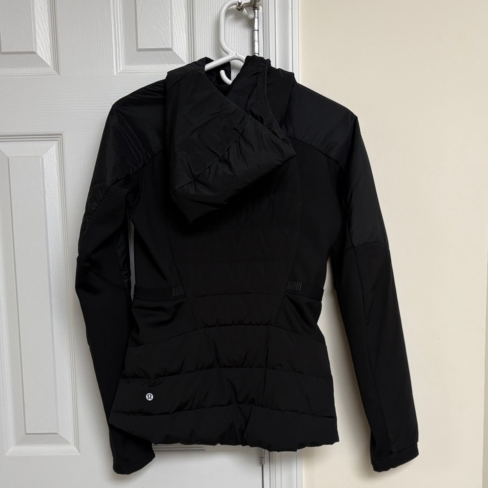 lululemon athletica Black Athletic light puffer Jacket - Picture 3 of 4